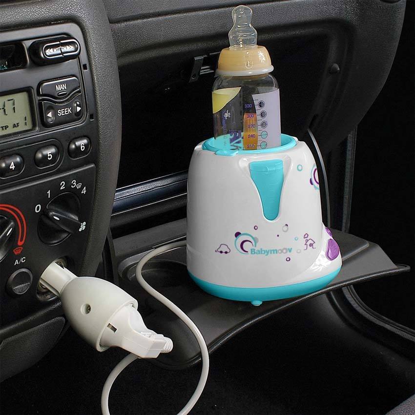 Le chauffe biberon-voiture, indispensable pour voyager