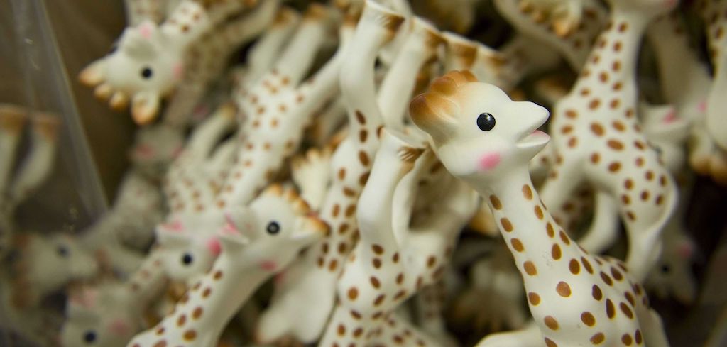 Sophie La Girafe et ses jumelles